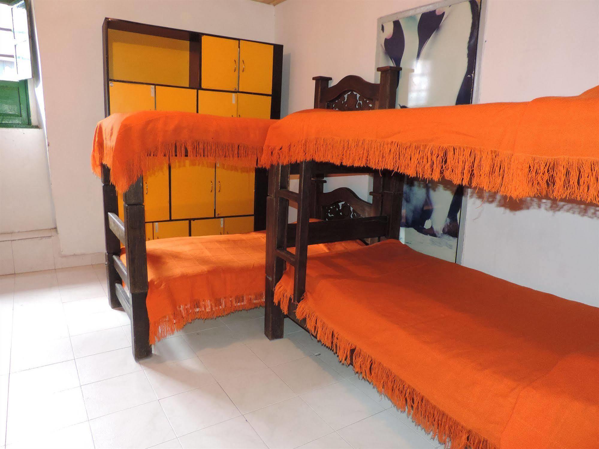 Hostel Aventureros De La Candelaria Bogota