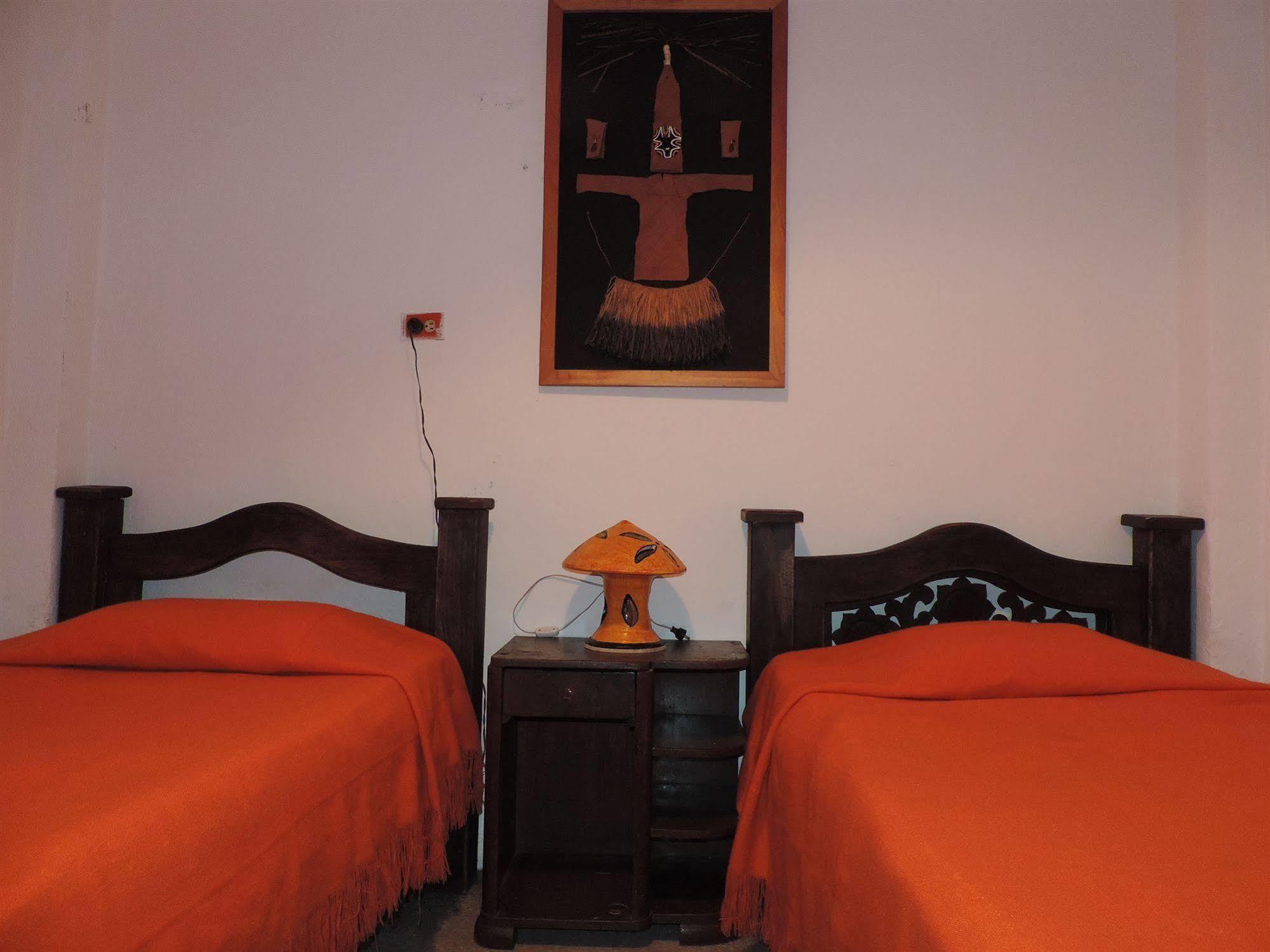 Aventureros De La Candelaria *