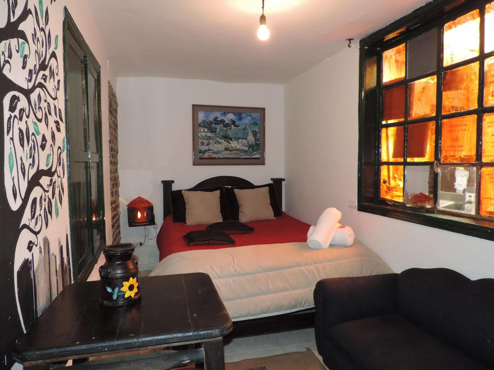 Aventureros De La Candelaria Hostel *