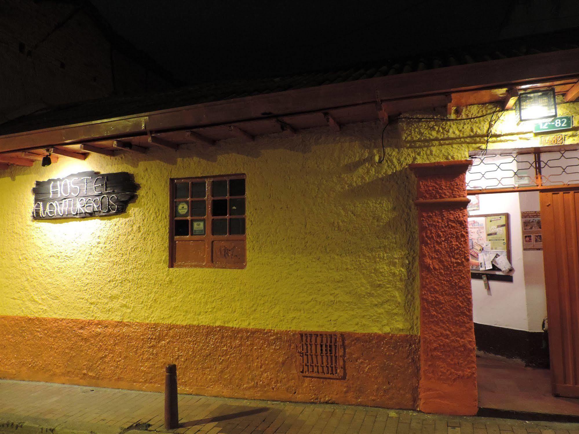 Aventureros De La Candelaria Hostel Bogota