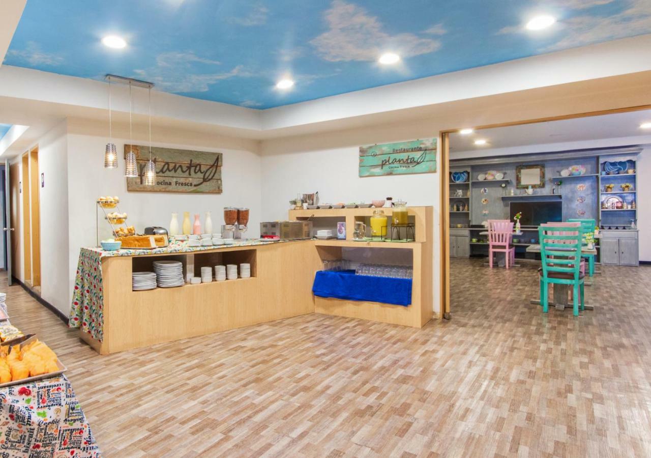 Bed & Breakfast Wellness Usaquen 4*