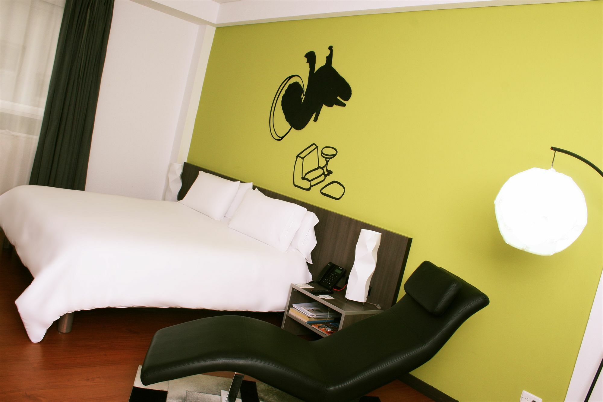 Hotel Viaggio 617 4*