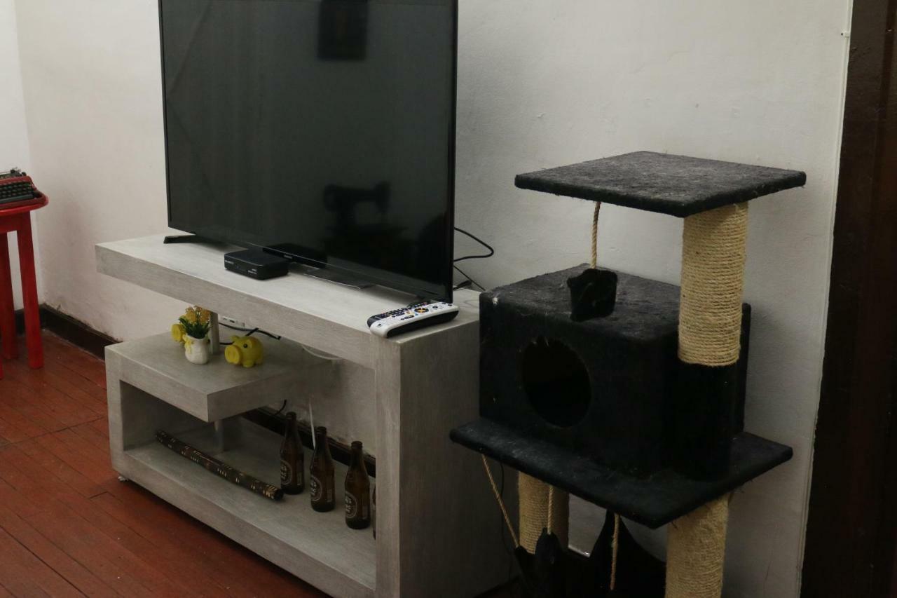 La Casa Amarilla D.c Guest house Bogota