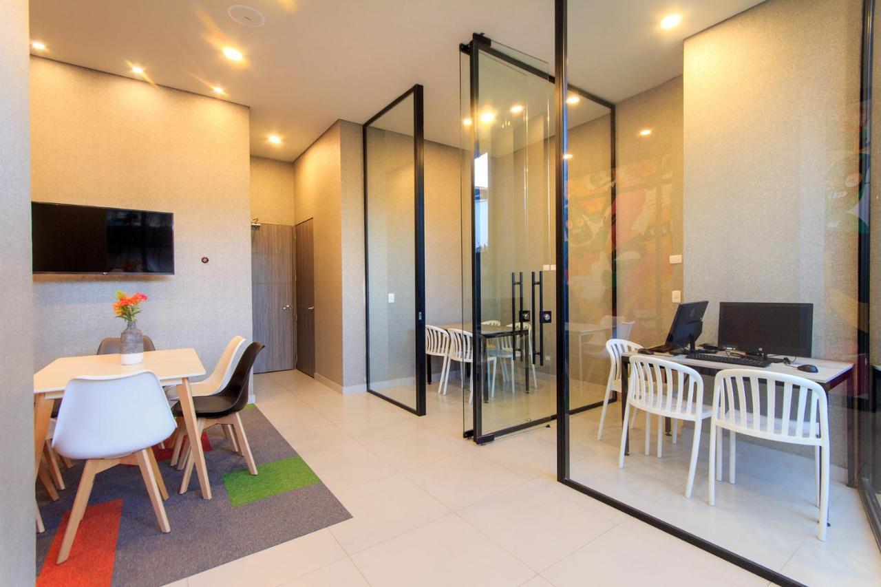 Gio Aparthotel 4*