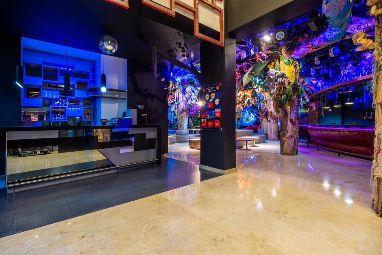Black Tower Premium Hotel