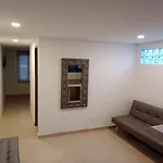 Aparta Suite Plaza Premium