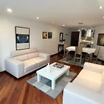 Luxury Apartment In Zona G