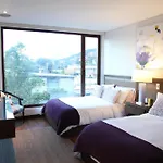 Casa En Santa Ana Oriental Bogota /500 M2