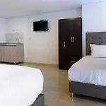 Aparta Suite Galery Fc