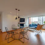 Centric 2Br In Virrey