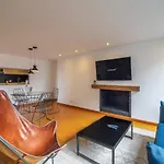 Centric 2Br In Virrey