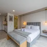 Modern Loft In Centro Internacional