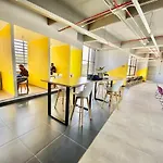 Acogedor Estudio Privado En Zona Tranquila
