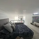 Hermoso Apartamento Modelia Embajada Aeropuerto