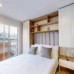 Luxury Apartment Zona T