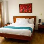 Hotel Splendor By Friends Company