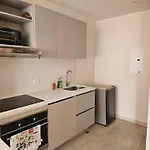 Descubre La Castellana Y Chico.