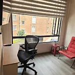 Descubre La Castellana Y Chico.