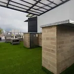 Corferia/Usa Embassy/Beauty Apt