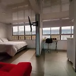 Confortable Apartamento, Chapinero, Con Sofa Cama