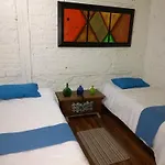 Lima Limon Candelaria Hostel