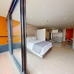 Suites Academia 59