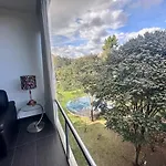 Bello Apartamento Cerca A La Clinica Reina Sofia