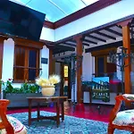 Casa De La Calle Yerma