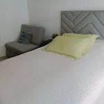 Origen Habitat Cerca Embajada Usa