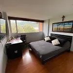 Habitacion 2 En Sector Exclusivo Usaquen