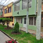 Mi Casa, Ahora Tu Casa