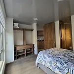 Mn 302 Elegante Apartamento La Macarena Bogota