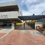 Angello En El Piso 7 Con Ascensor Y Wifi De 450Mbps