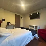 Cattleya Real - Home