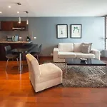 Luxury Stay In Zona G King Bed 404
