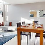 Cm Living 3 Hab, Calle 109, Parking Gratis