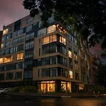El Virrey 303