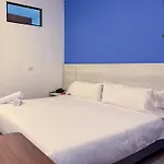 Apartamentos Regency La Feria