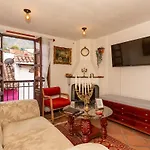 Premium La Candelaria 2Br Chimney Cityview