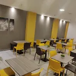 Hm Hotel Expo Inn
