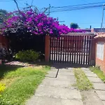 Excelente Habitacion Cerca Parque Simon Bolivar, Embajada Y Movistar3