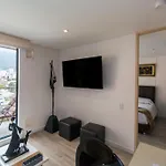 1Br 500 Mb Spacious View Pool Sauna Jacuzzi Games