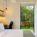 Nuevetres By Wynwood House
