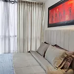 Moderno Apartamento Chapinero 207