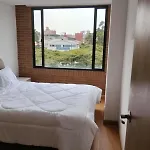 36Av Apto 402