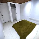 Spacious, Elegant, And Minimalist Apt For Up To 5 People