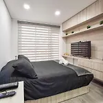 Apartaestudio En Bogota - Wifi 600Mb - La Castellana