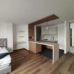 Modelia Living & Parking