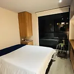 Cozy Loft In 53St