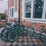 Fulano Backpackers